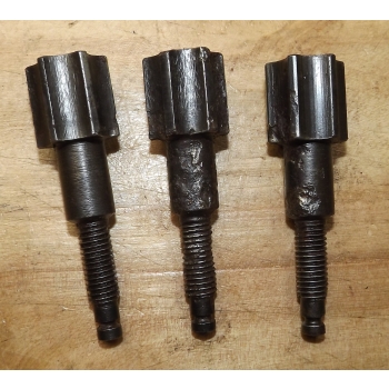 Śruba dwójnogu MG34