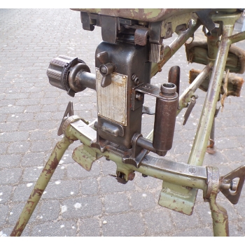 Podstawa trójnożna karabin maszynowy M53 / MG42