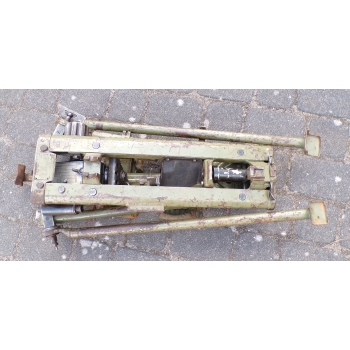 Podstawa trójnożna karabin maszynowy M53 / MG42